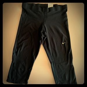Women’s Nike Dri fit Black crop pants